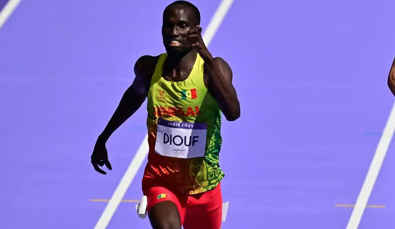 JO Paris 2024 : Cheikh Tidiane Diouf éliminé en demi-finales du 400 mètres malgré un record national